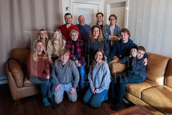 Flynn Family Portraits 2-1-2026-0133