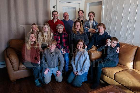 Flynn Family Portraits 2-1-2026-0134