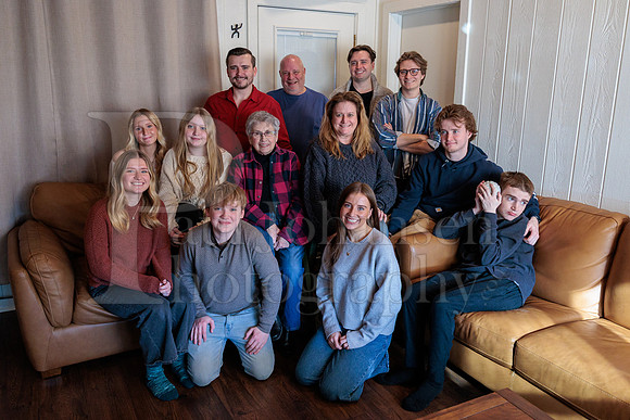 Flynn Family Portraits 2-1-2026-0137