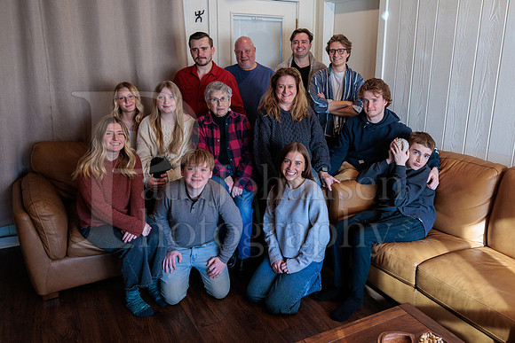 Flynn Family Portraits 2-1-2026-0139