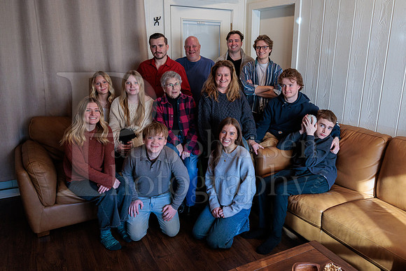 Flynn Family Portraits 2-1-2026-0140