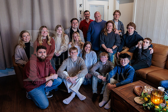 Flynn Family Portraits 2-1-2026-0156