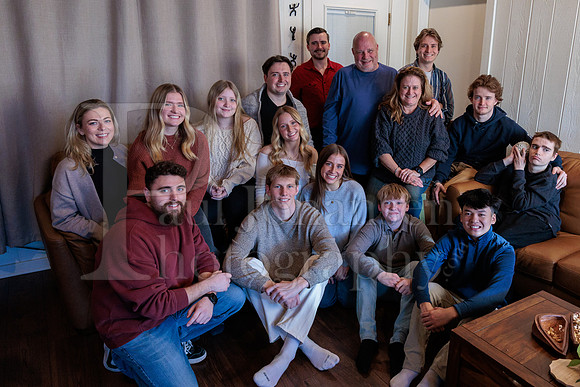 Flynn Family Portraits 2-1-2026-0158