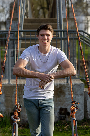 Nolan Brauns Senior Images 5-4-2022-0177