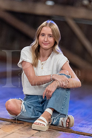Marley Flynn Senior Images 8-11-2024-0549