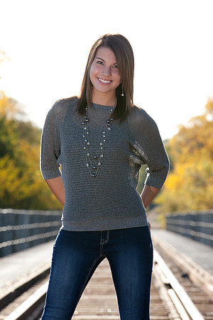 Lindsay Melling Senior Images-0417
