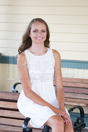 Caroline Gander Senior Images 8-11-2015-0002