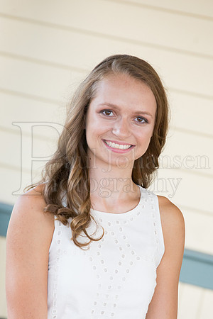 Caroline Gander Senior Images 8-11-2015-0005