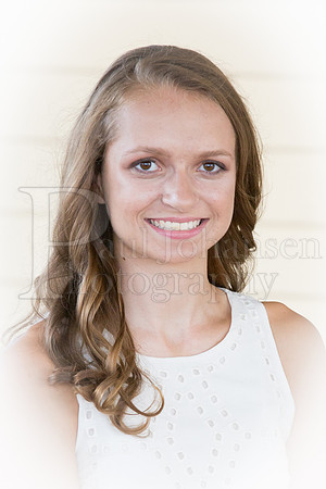 Caroline Gander Senior Images 8-11-2015-0010