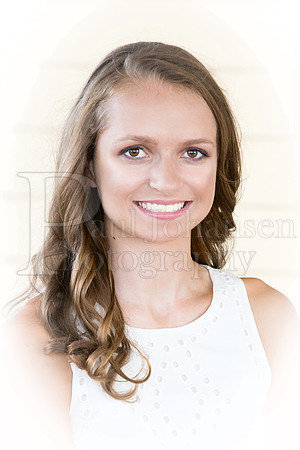 Caroline Gander Senior Images 8-11-2015-0010_pp