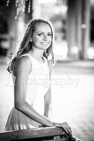 Caroline Gander Senior Images 8-11-2015-0032