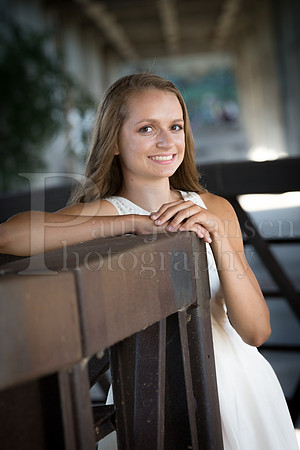Caroline Gander Senior Images 8-11-2015-0046