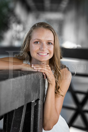 Caroline Gander Senior Images 8-11-2015-0051-2
