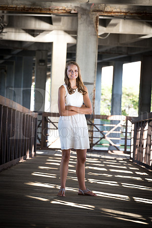 Caroline Gander Senior Images 8-11-2015-0063