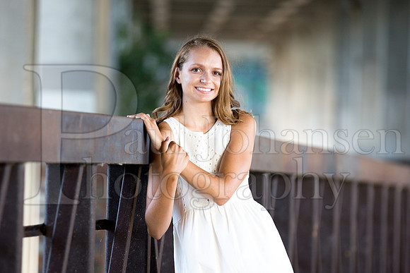 Caroline Gander Senior Images 8-11-2015-0073