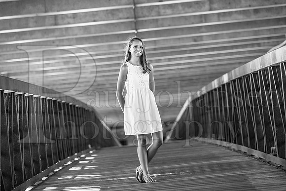 Caroline Gander Senior Images 8-11-2015-0097