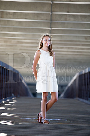 Caroline Gander Senior Images 8-11-2015-0102