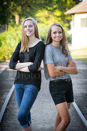 Caroline Gander Senior Images 8-11-2015-0147