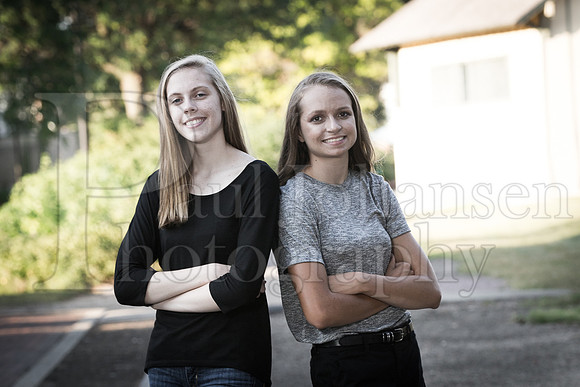 Caroline Gander Senior Images 8-11-2015-0150