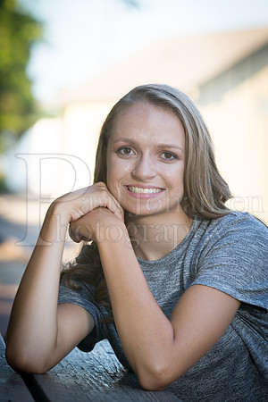 Caroline Gander Senior Images 8-11-2015-0162