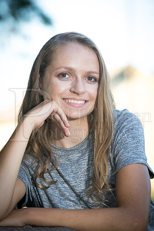 Caroline Gander Senior Images 8-11-2015-0164