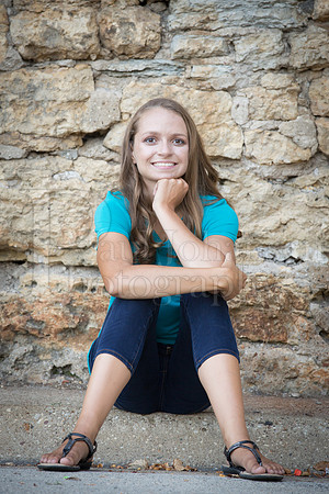 Caroline Gander Senior Images 8-11-2015-0181