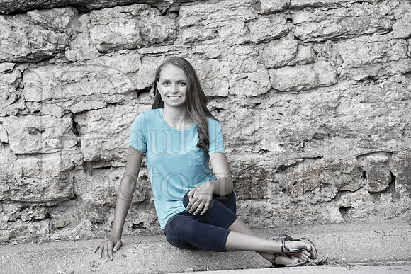 Caroline Gander Senior Images 8-11-2015-0192