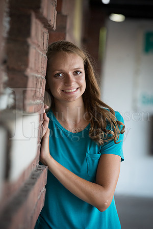 Caroline Gander Senior Images 8-11-2015-0219