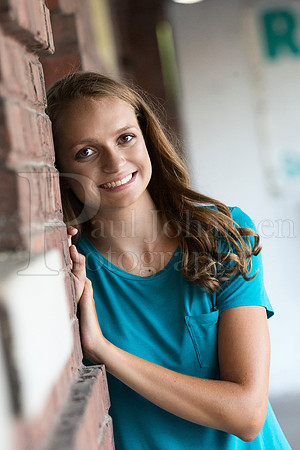 Caroline Gander Senior Images 8-11-2015-0220_pp