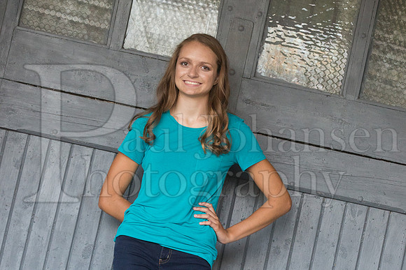 Caroline Gander Senior Images 8-11-2015-0229