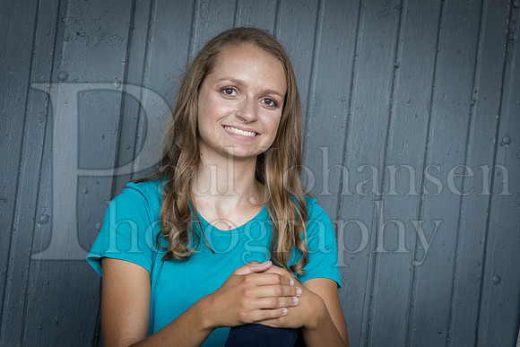 Caroline Gander Senior Images 8-11-2015-0242