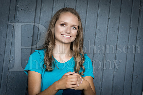Caroline Gander Senior Images 8-11-2015-0242_pp