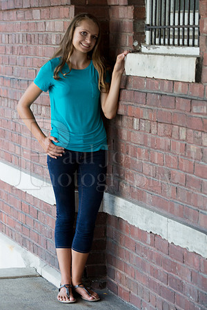Caroline Gander Senior Images 8-11-2015-0273