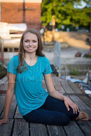 Caroline Gander Senior Images 8-11-2015-0282