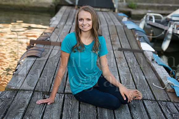 Caroline Gander Senior Images 8-11-2015-0285