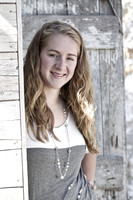 Emily Knuth Senior Images-5474