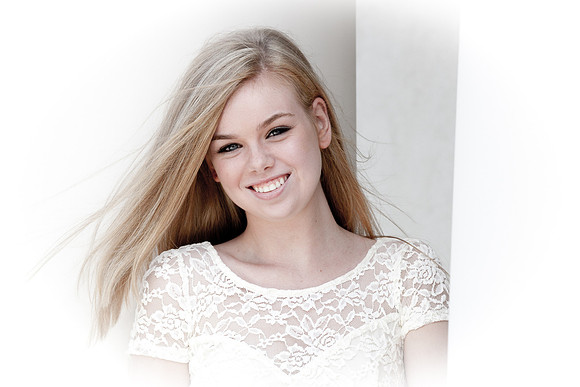 Julia Brun Senior Images -7760