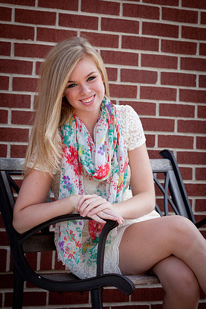 Julia Brun Senior Images -7787