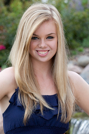Julia Brun Senior Images -7832