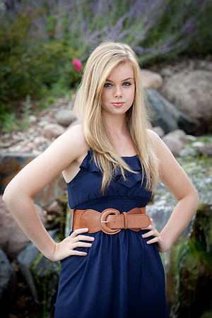 Julia Brun Senior Images -7830