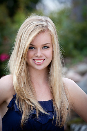 Julia Brun Senior Images -7833