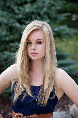Julia Brun Senior Images -7835