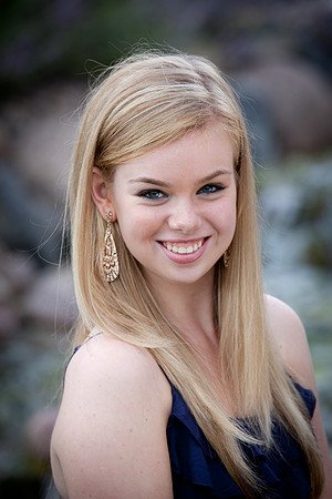 Julia Brun Senior Images -7843