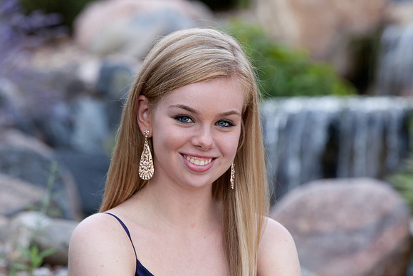 Julia Brun Senior Images -7850