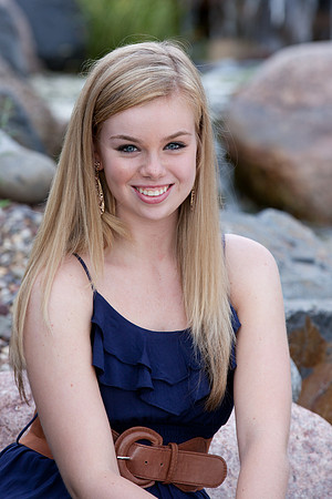 Julia Brun Senior Images -7847