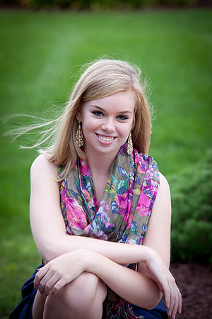 Julia Brun Senior Images -7880