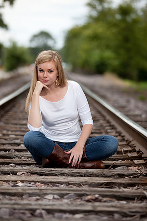 Julia Brun Senior Images -7910