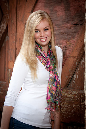 Julia Brun Senior Images -7917