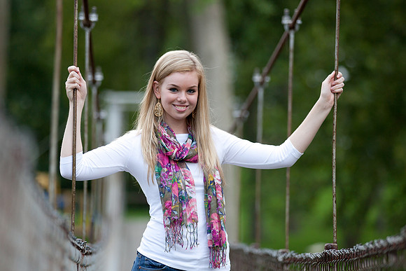 Julia Brun Senior Images -7951