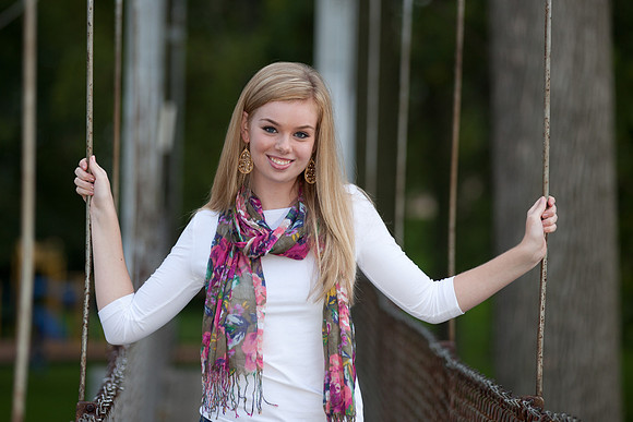 Julia Brun Senior Images -7954